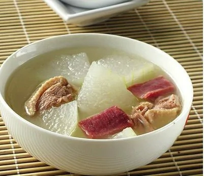 煲汤达人推荐的60道靓汤(上)：健康美丽喝出来！赶快分享吧！