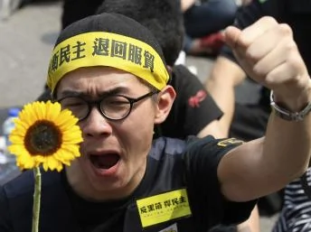 台灣反服貿運動學生一馬當先