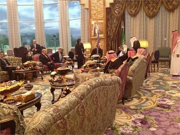 沙漠宮殿曝光：看沙特王室生活有多奢華(高清組圖)