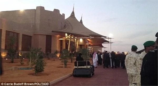 歐巴馬到訪沙漠宮殿白宮記者曝光沙特王室奢華生活惹爭議(高清組圖)