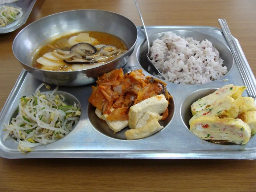 What School Lunches Look Like In20 Countries Around The World9