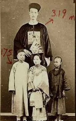 歷史上最高的人-清朝-詹世釵-319cm