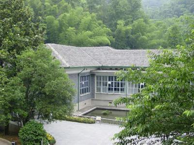 饿死几千万 毛泽东“行宫”遍天下