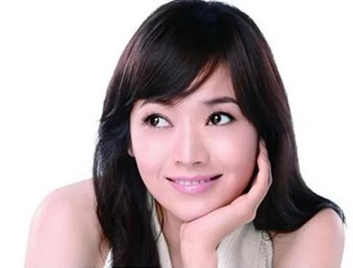 穴位按摩美白祛斑法 轻松做个无斑美人
