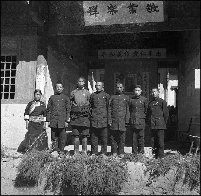 民国的小学和县政府