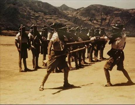 抗战国军:罕见彩色镜头下的抗日战争