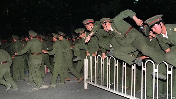图辑:1989年春夏之交天安门