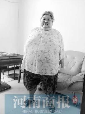 河南120斤女子吃药减肥 30年后变350斤