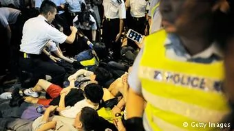 Festnahmen bei pro-demokratischen Protesten in Hongkong02.07.2014