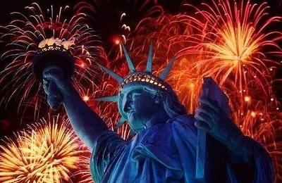 曹长青 :祝美国生日快乐!