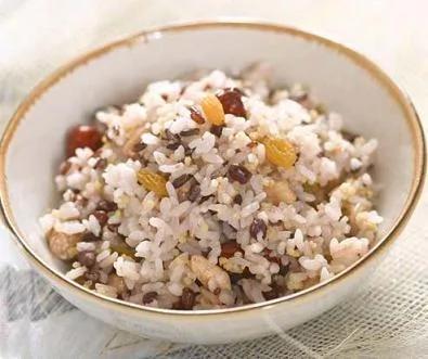 主食吃太少危害不小