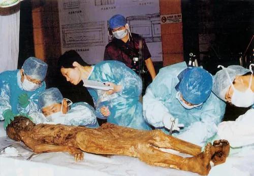 千年女尸为何不腐
