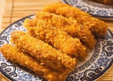 常吃两类食物容易诱发肝癌