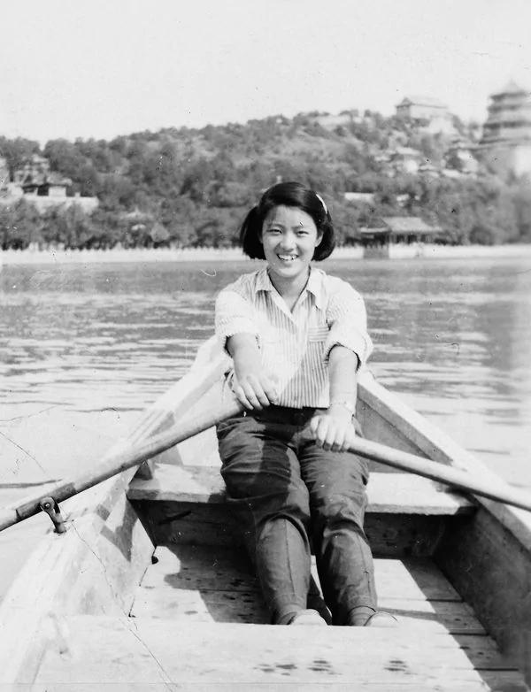 图集:中国当权者身旁十大著名女秘书