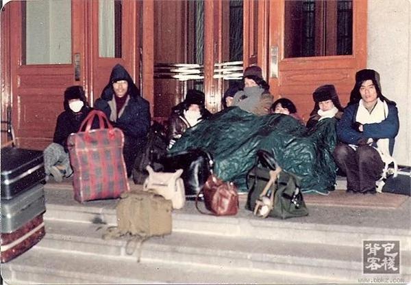香港背包客镜70年代游中国