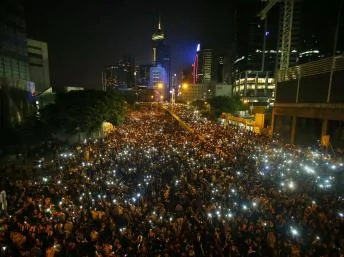 纽约时报说习近平解决香港占中运动没有太多的回旋余地