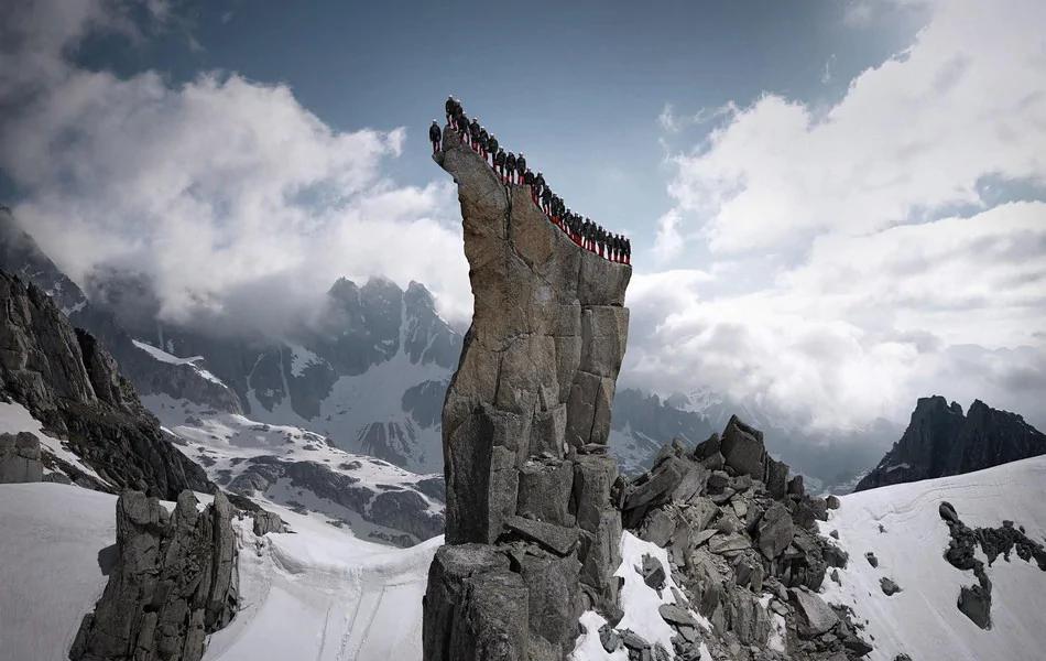 摄影师创意:一组令人惊叹的登山照