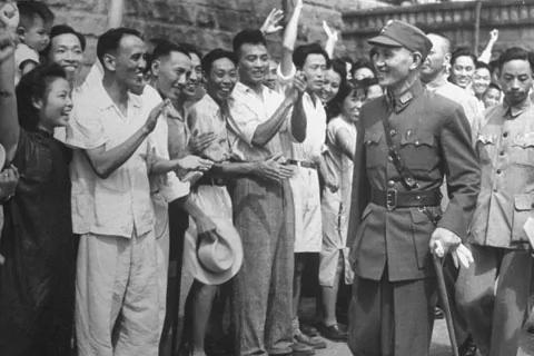 辛灏年:大中华民国的卫国战争胜利万岁
