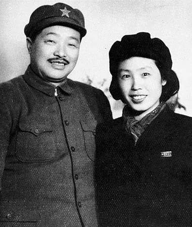 自断“臂膀” 周恩来在八宝山声泪俱下撕心裂肺