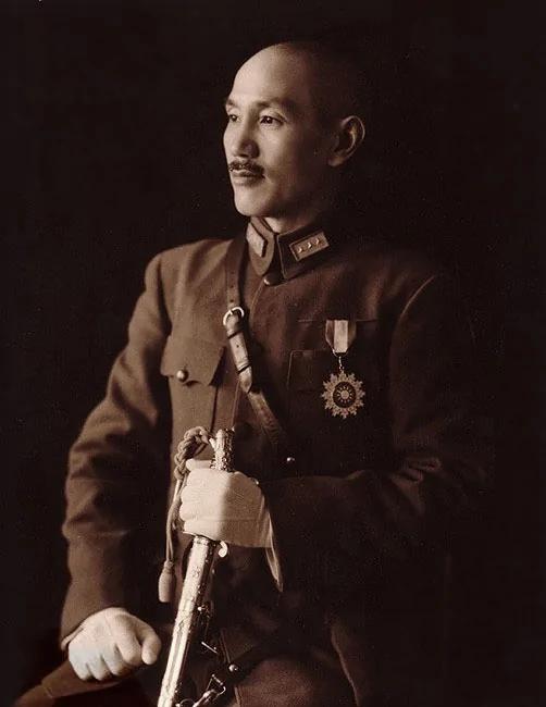 一部蒋宋情 恩爱半世纪