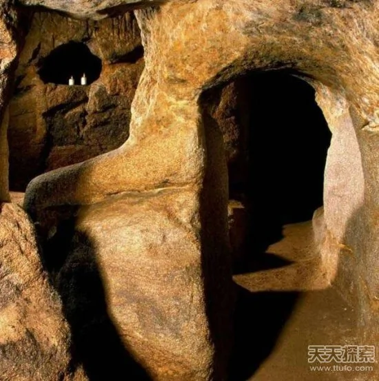 地心人存在铁证：欧洲上千条神秘隧道
