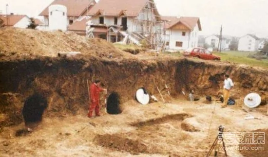 地心人存在铁证：欧洲上千条神秘隧道