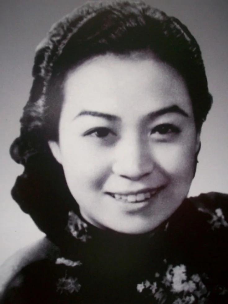 文革期间不忍凌辱含恨自杀的十大美女