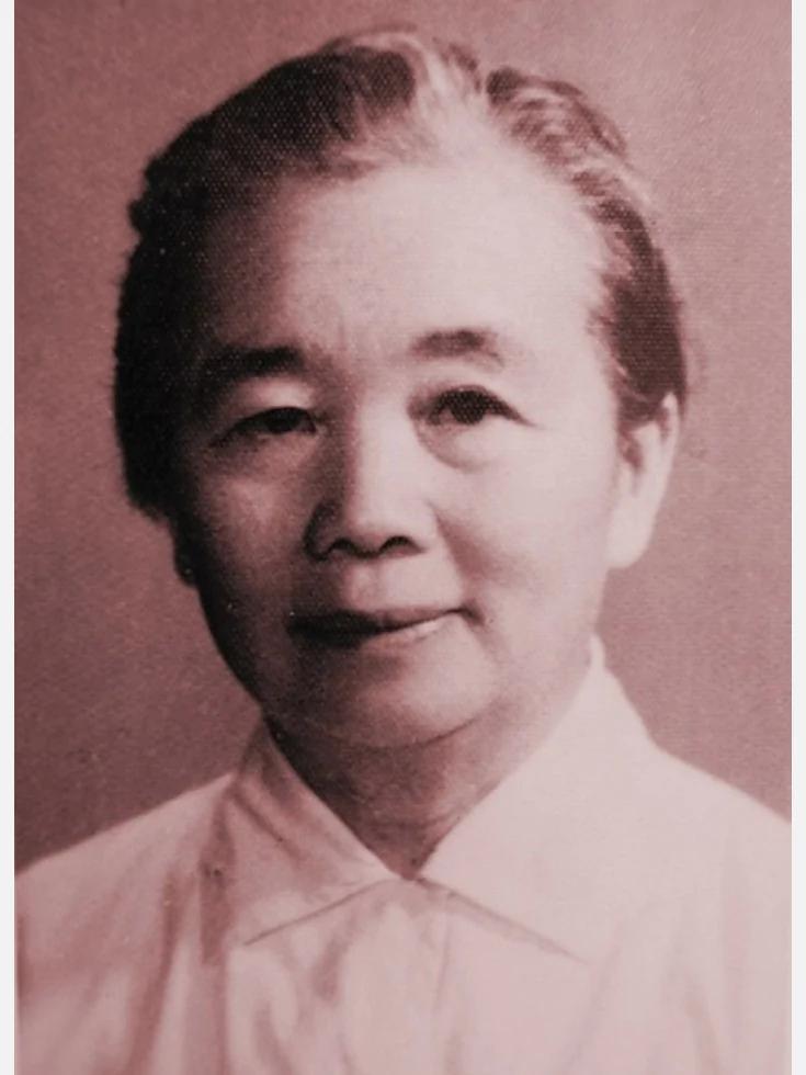 文革期间不忍凌辱含恨自杀的十大美女