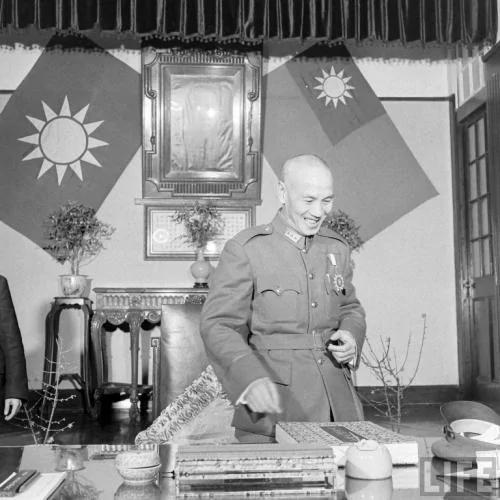 罕见老照片 民族复兴大业始于“1945年” 被打压了60多年