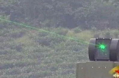 中共军方曝光的战术级微波束武器