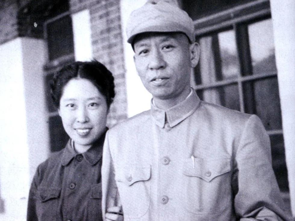 亲历者:刘少奇讲话惹众怒遭干部骂娘