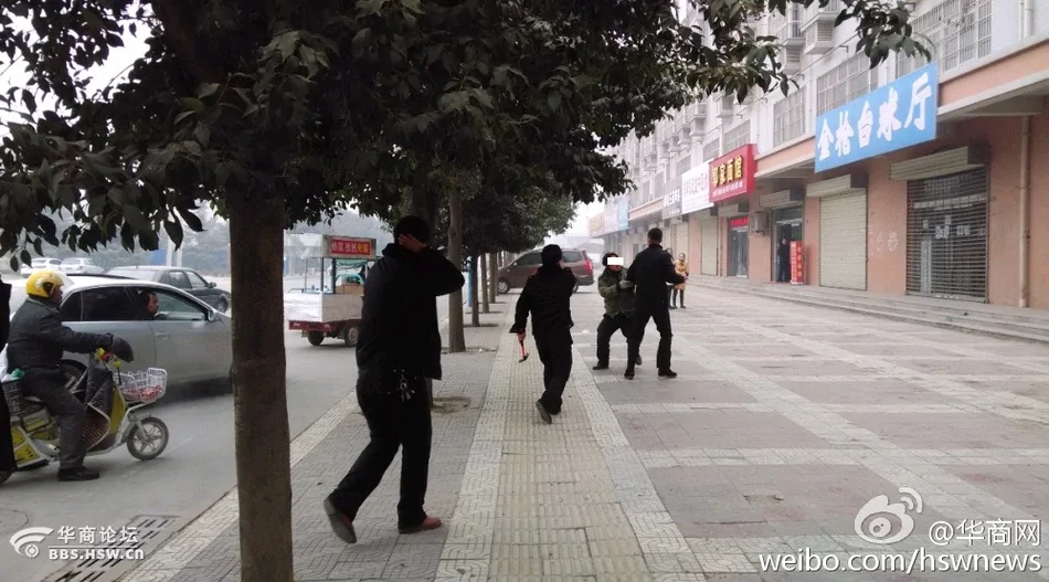 陕西:多名城管将一农民工打成重伤