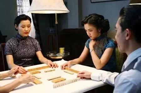 打电话 打麻将 打酱油 为什么都是用“打” 太搞笑了!