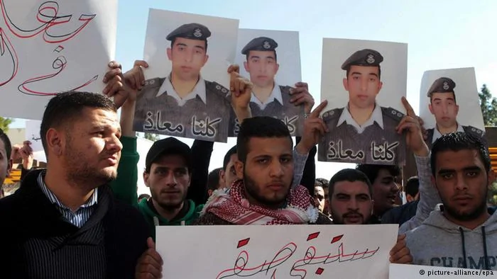Jordanien- Protest Pro Pilot Muas al-Kasasba