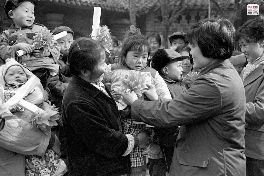 过年1975-2015:影像记录中国社会之变