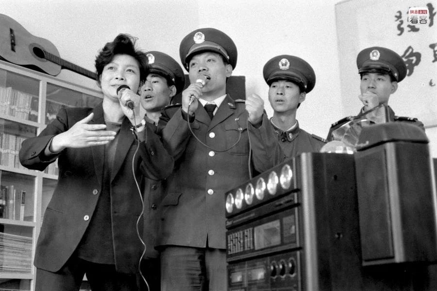 过年1975-2015:影像记录中国社会之变