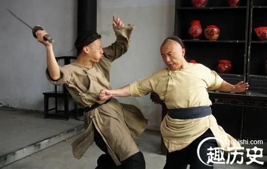 东方不败原型是他! 八卦掌宗师董海川自宫之谜