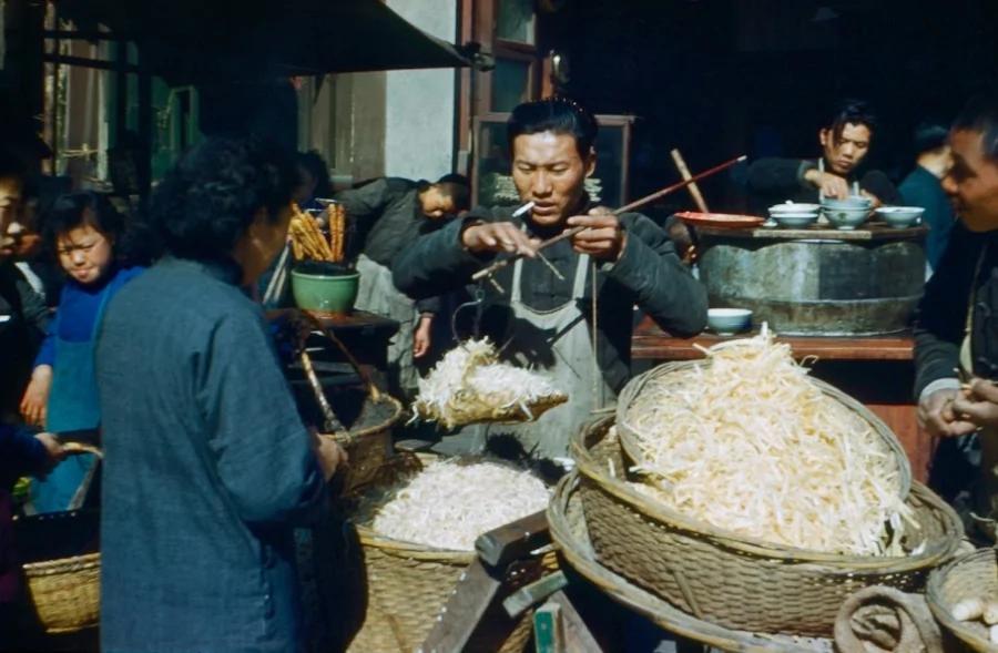 一个被遗忘的中国:摄于1933至1949年