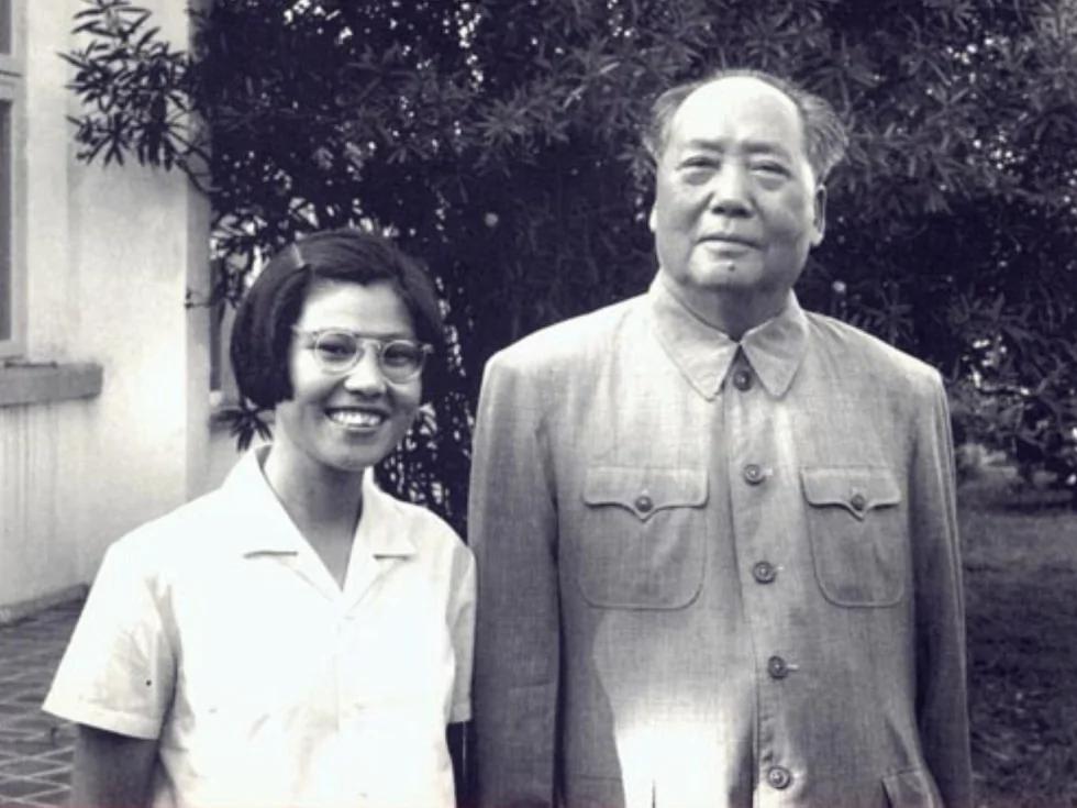 毛泽东身边“外交姐妹花”的沉浮