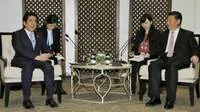 中共领导人习近平与日本首相安倍晋三在印尼的新“习安会”（22/04/2015）