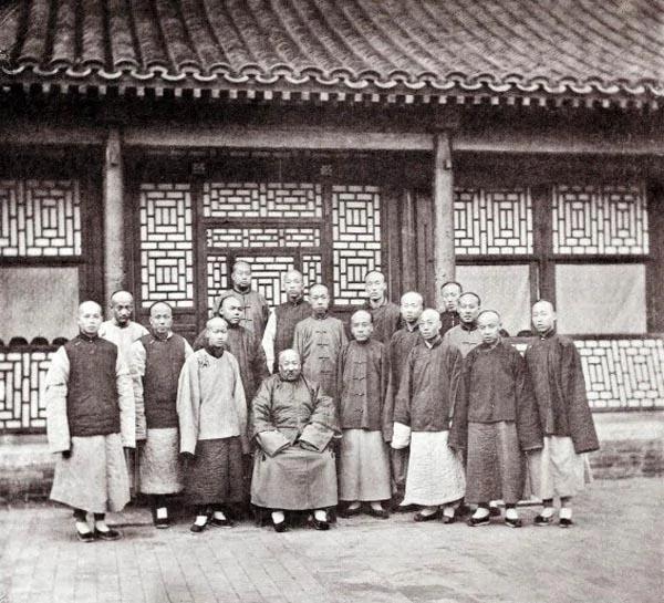 南明臣子假殉国 骗好友自尽后竟抬尸降清