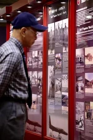 组图:华美合作空战珍贵史料在台湾展出