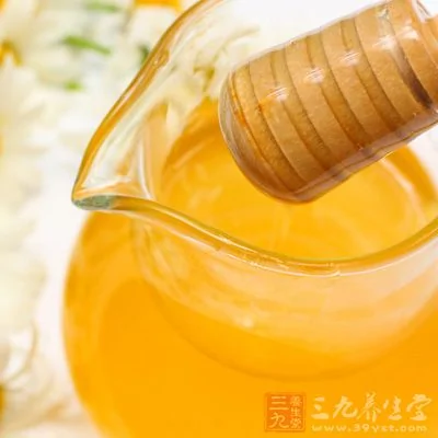 经常食用蜂蜜和淀粉会减少便秘的发生