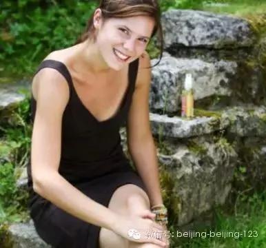 百岁老中医的养生操 每天5分钟 疾病远离你