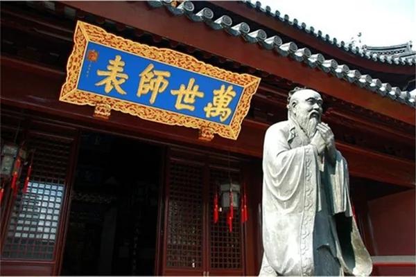 智真: 浅谈传统经典文学传承的人文精神