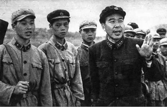 黄永胜之子谈当年中南海最大的斗争