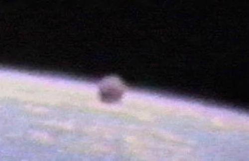 实拍30多年來经典UFO照片