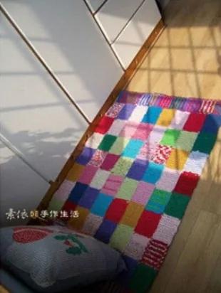 必学秘技!旧衣变地毯 实用又漂亮