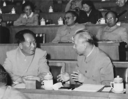 杨尚昆回忆毛泽东与刘少奇冲突始末首度公开
