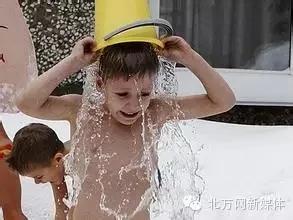 一桶水毁了一个家!夏天6种情况千万别洗澡!